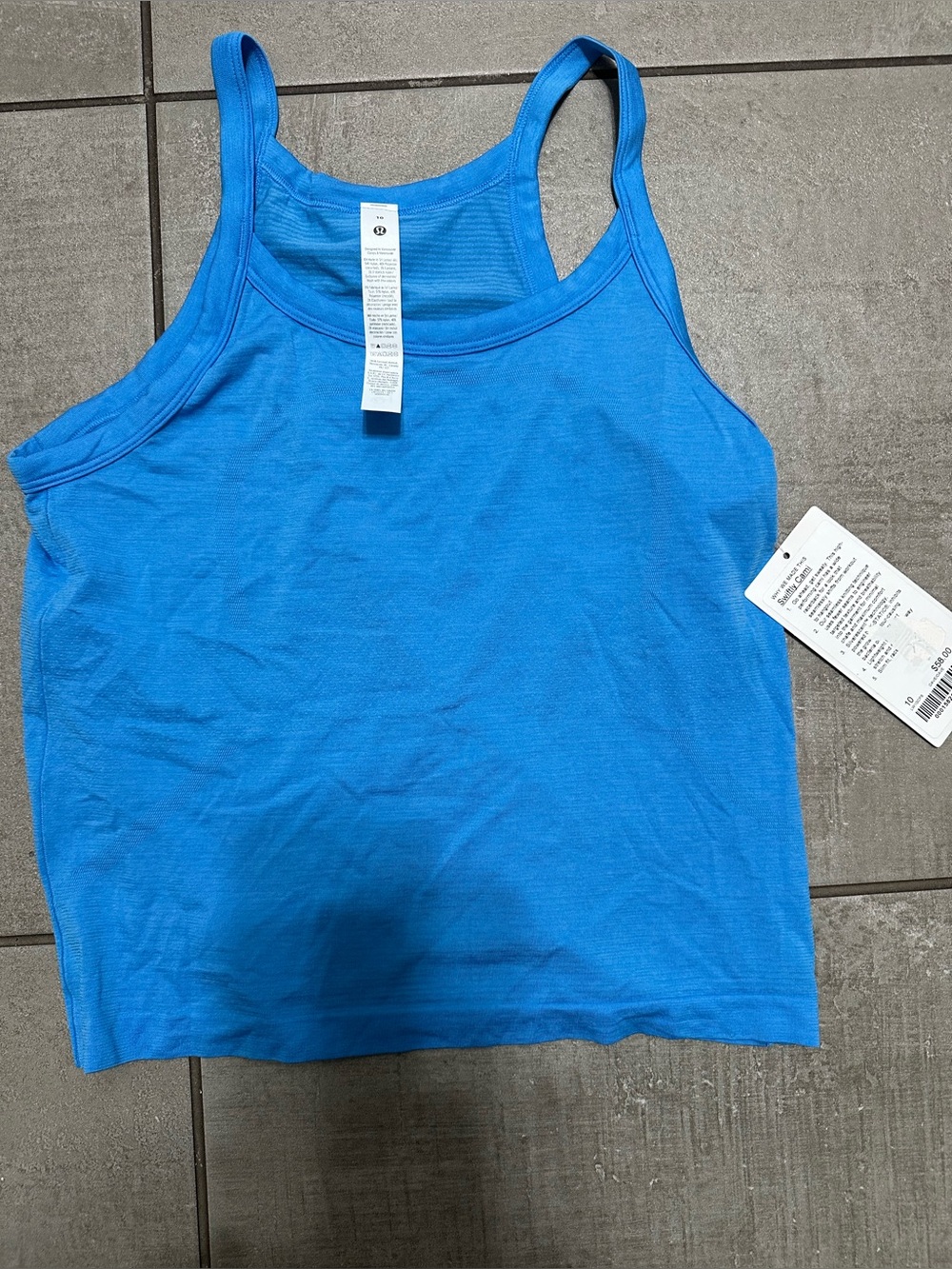 Lululemon swiftly cami tank top 
OCEAN BLUE
SIZE 10
